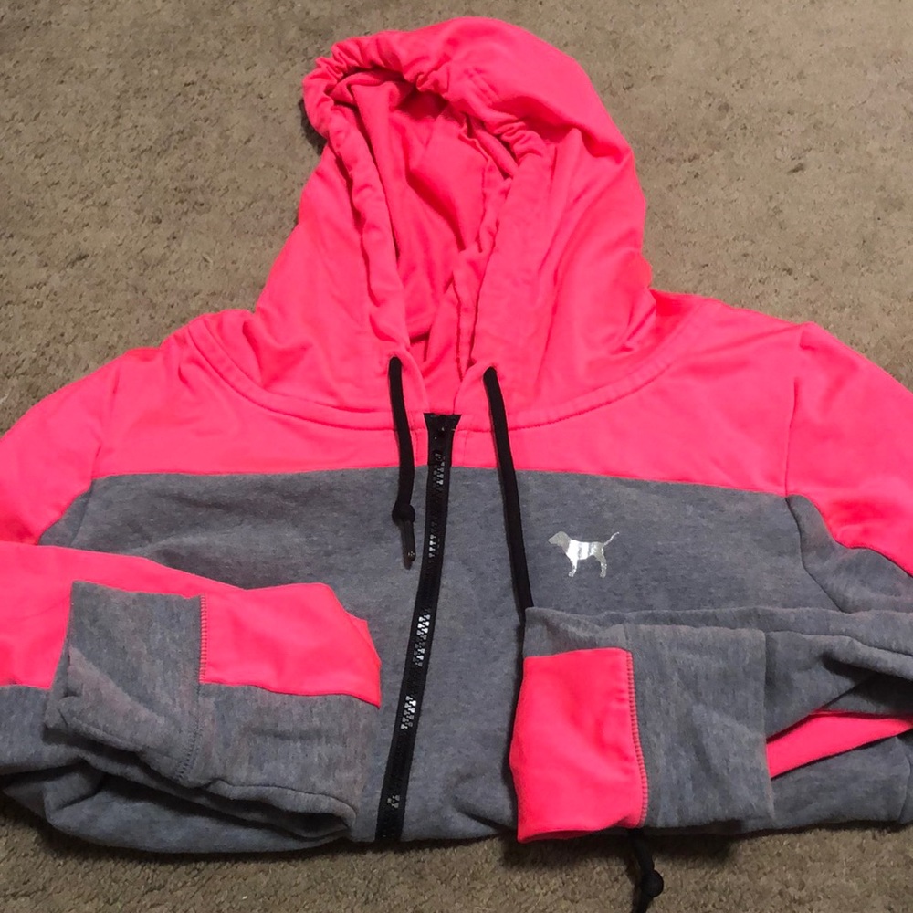 VS PINK ZIP UP